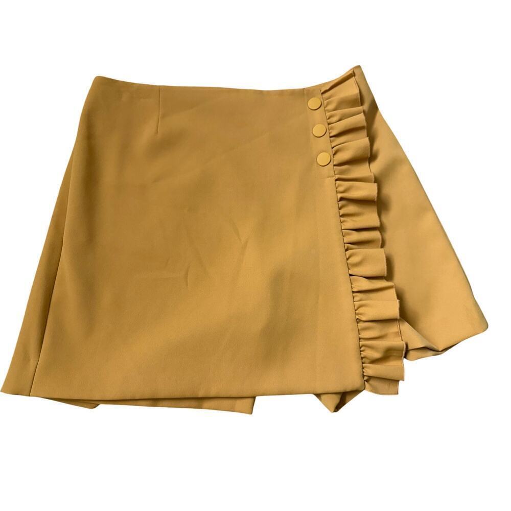 Tory Burch Sport Tech Twill Golf Skort - Yellow - Small - Picture 2 of 5